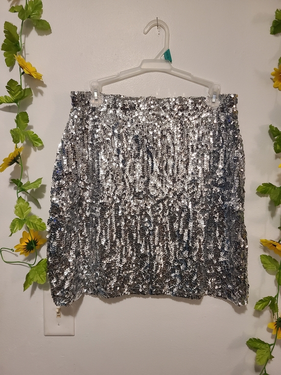 Dresses & Skirts - Silver Sequin Mini Skirt - Sparkling Party Skirt